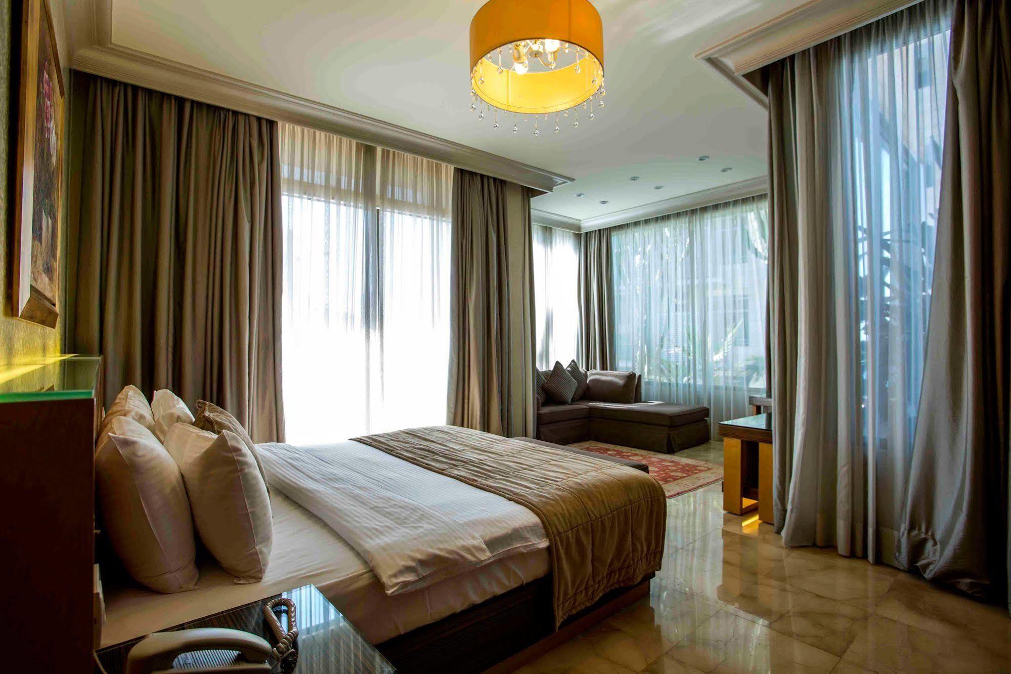 Lahoya Beirut Apartment ภายนอก รูปภาพ