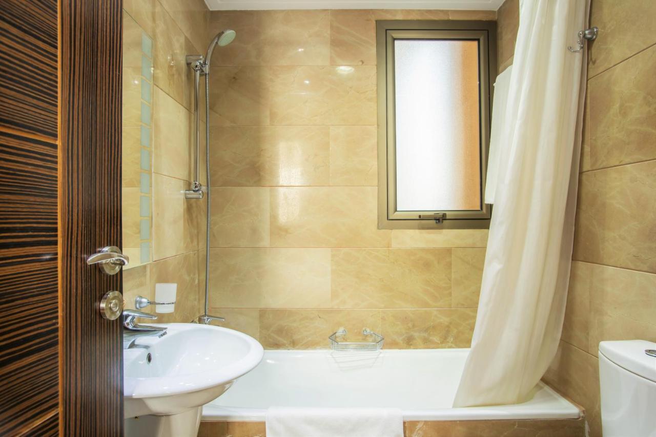 Lahoya Beirut Apartment ภายนอก รูปภาพ